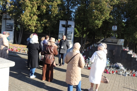 Spacerek po Cmentarzu św. Wawrzyńca